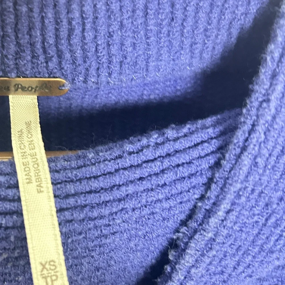 FREE PEOPLE OTTOMAN SLOUCHY TUNIC SIZE XS In Blue